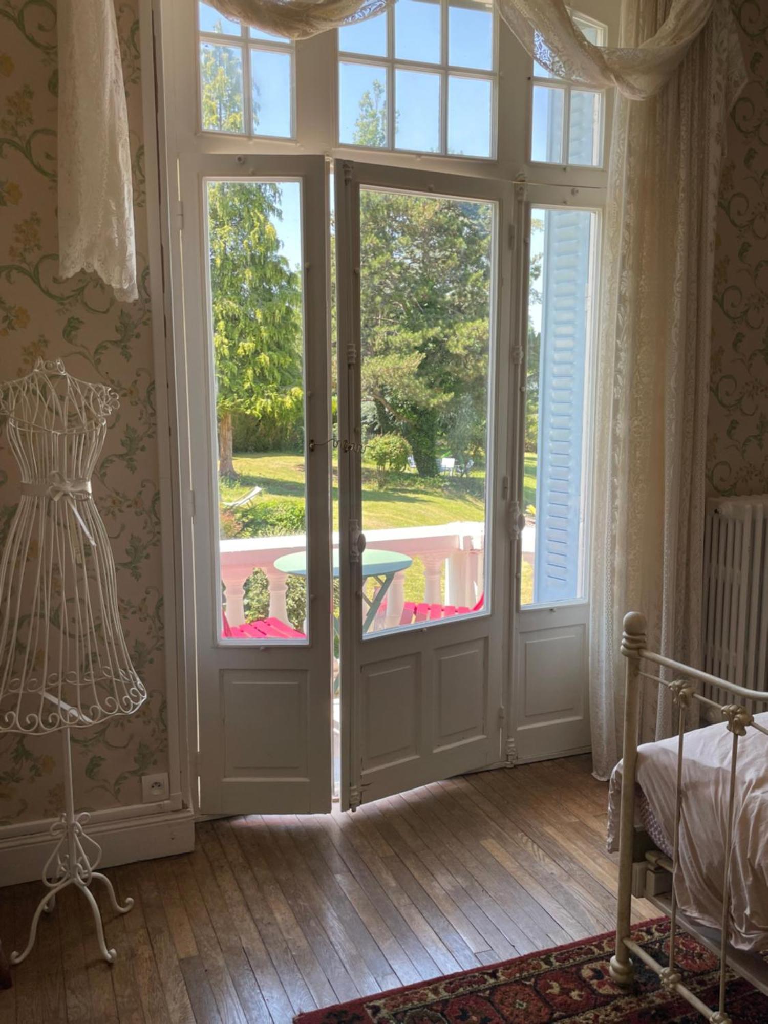 Villa Castel Marie Louise Néris-les-Bains Esterno foto